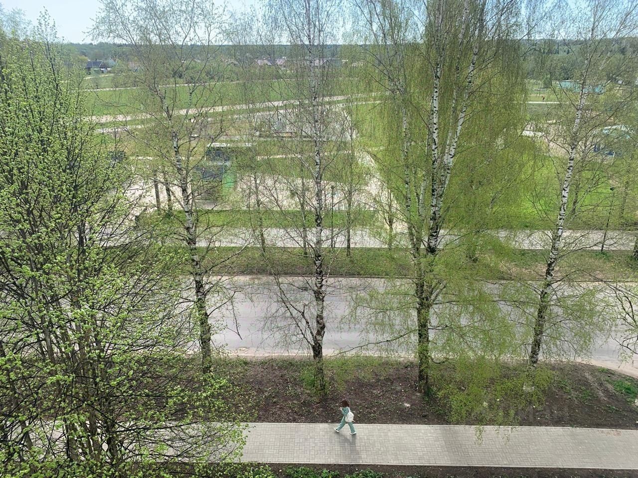 Продажа 4-комн квартиры на вторичном рынке Пикалево г., улица Спортивная, 8