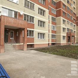 Продажа 2-комн квартиры на вторичном рынке деревня Андреевка, Староандреевская улица,  д. 43 к1
