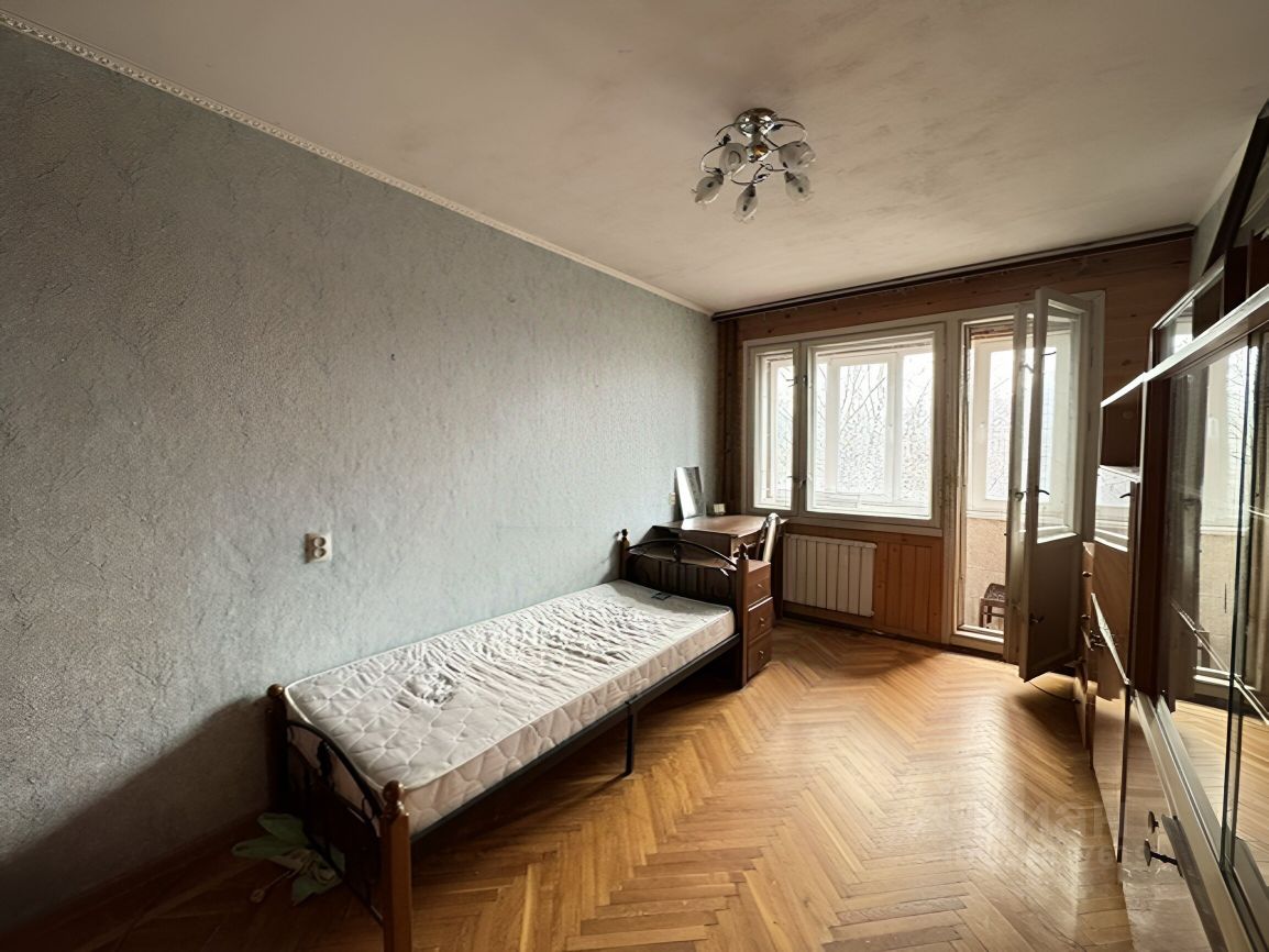 Продажа 3-комн квартиры на вторичном рынке Серебристый бульвар, 22К3