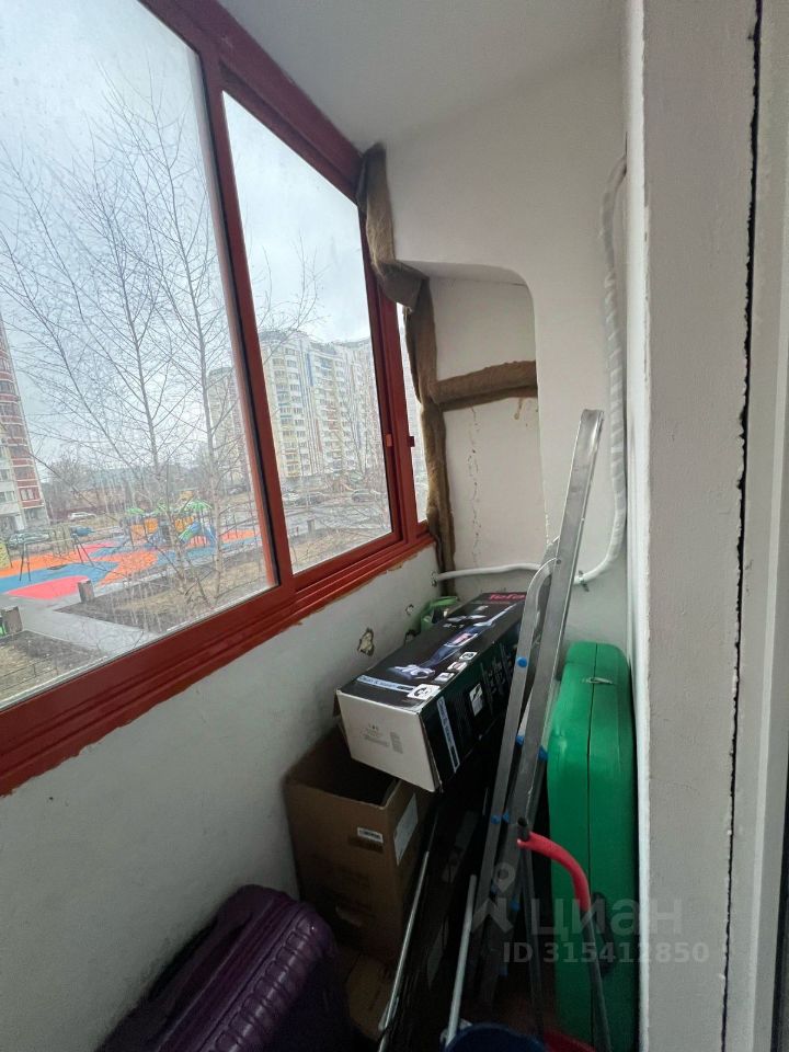 Продажа 2-комн квартиры на вторичном рынке с. Немчиновка, улица Связистов, 2