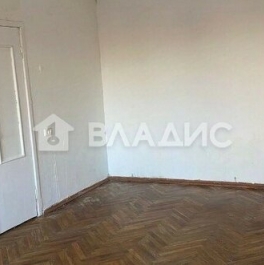 Продажа 2-комн квартиры на вторичном рынке улица Пограничника Гарькавого,  д. 44 к1