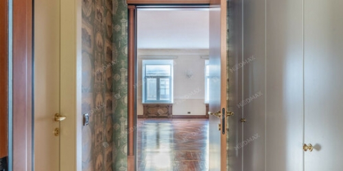 3-комн квартира улица Рубинштейна,  д. 15-17