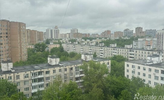 Продажа 3-комн квартиры на вторичном рынке улица Лавочкина,  д. 42