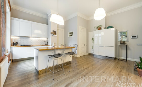 Аренда 3-комн квартиры на вторичном рынке Олсуфьевский переулок,  д. 2/4