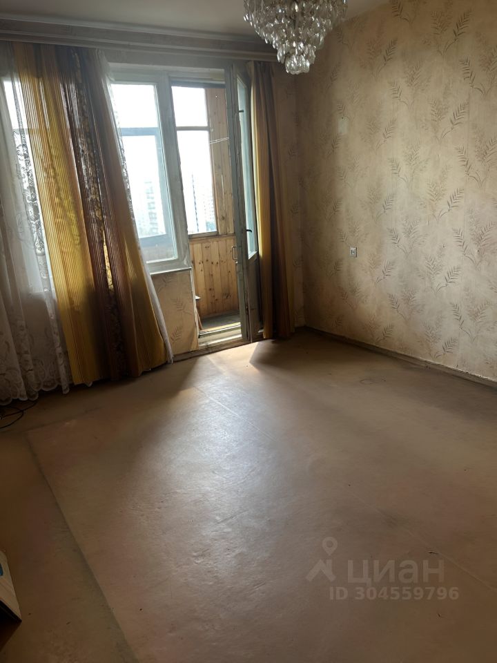 Продажа 2-комн квартиры на вторичном рынке Белозерская улица, 9А