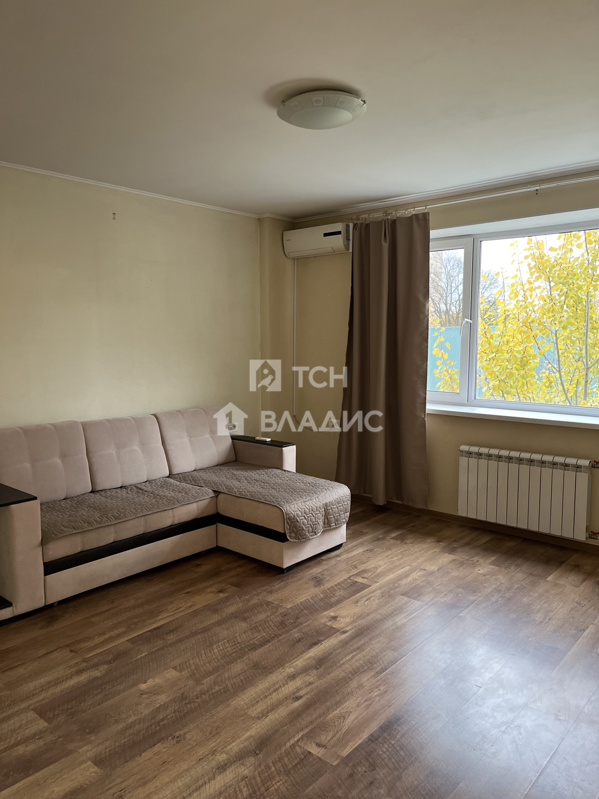 Аренда 2-комн квартиры на вторичном рынке посёлок городского типа Свердловский, улица Народного Ополчения, 2