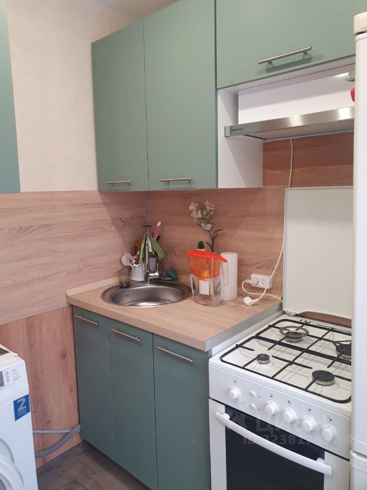 Продажа 3-комн квартиры на вторичном рынке Тепличный переулок, 7