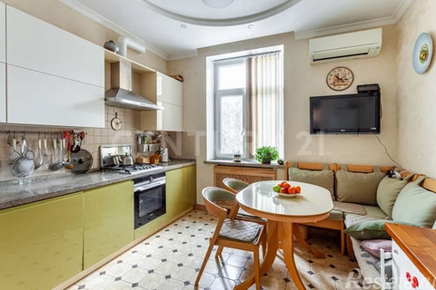 Продажа 1-комн квартиры на вторичном рынке Полоцкая ул,  д. 10
