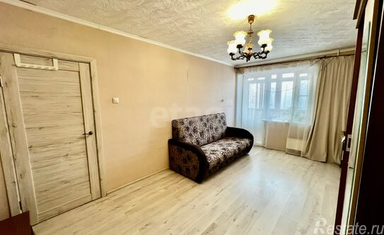 Продажа 1-комн квартиры на вторичном рынке Клин г, Калинина ул,  д. 1