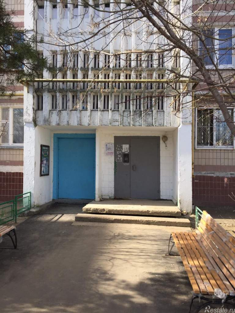 Продажа 3-комн квартиры на вторичном рынке Чехов, Дружбы, 13