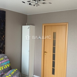 Продажа 2-комн квартиры на вторичном рынке улица Шотмана,  д. 18