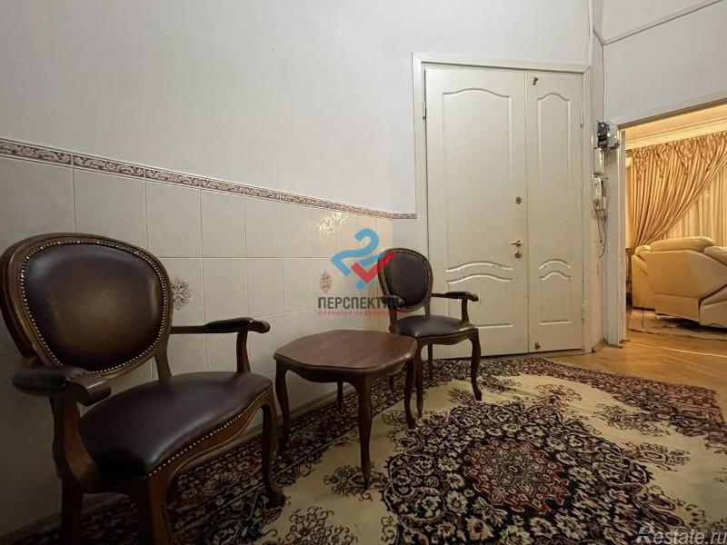 Продажа 5-комн квартиры на вторичном рынке Гагаринский переулок, 14