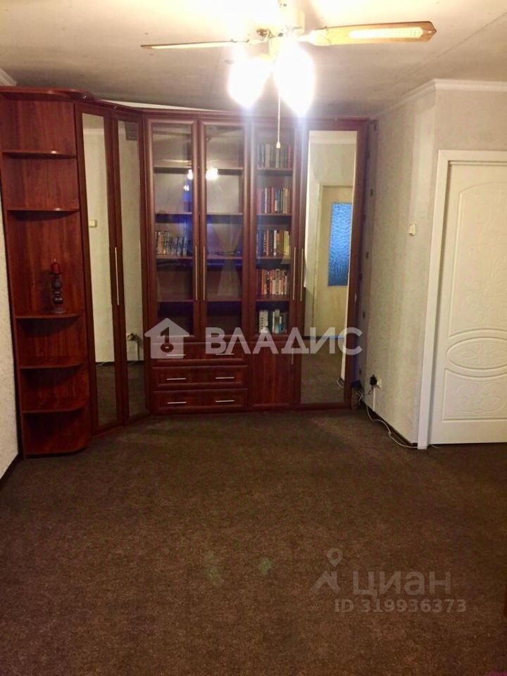 Продажа 1-комн квартиры на вторичном рынке улица Василисы Кожиной, 24К1