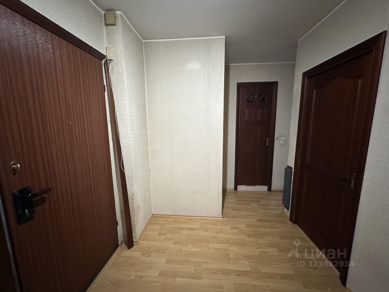 Продажа 2-комн квартиры на вторичном рынке Булатниковская улица, 5К5