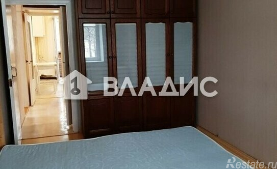 Продажа 2-комн квартиры на вторичном рынке Наро-Фоминский городской округ, Комсомольская улица,  д. 17