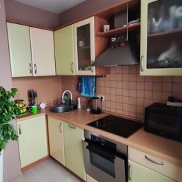 Продажа 2-комн квартиры на вторичном рынке ул Кутузова,  д. 2