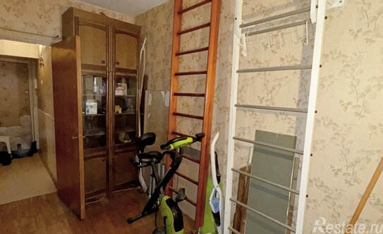 Продажа 2-комн квартиры на вторичном рынке Давыдковская улица,  д. 4 к1