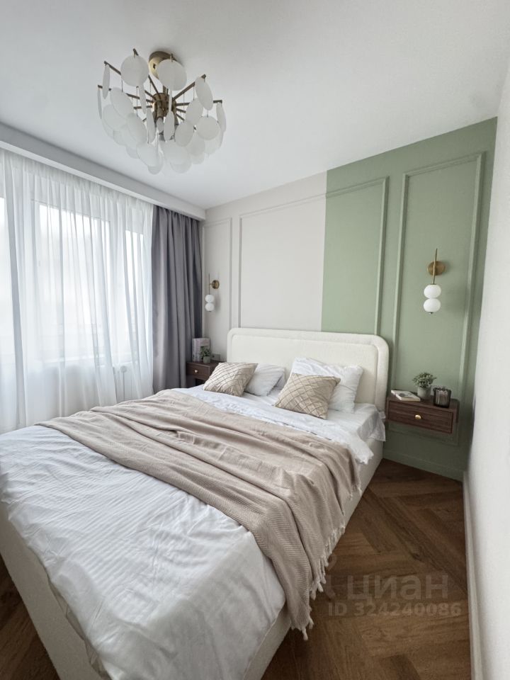 Продажа 2-комн квартиры на вторичном рынке улица Маршала Бирюзова, 13