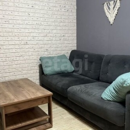 Продажа 2-комн квартиры на вторичном рынке Жерновская 6-я ул,  д. 17