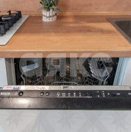 Продажа 3-комн квартиры на вторичном рынке Красный Посёлок, улица Фадеева,  д. 4