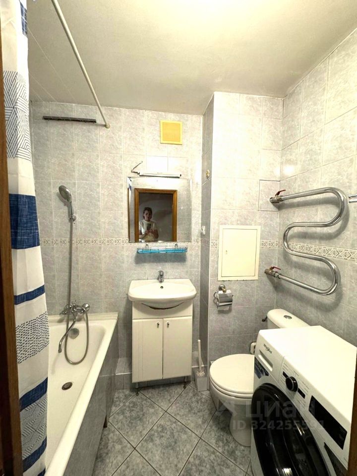 Продажа 2-комн квартиры на вторичном рынке Беломорская улица, 8