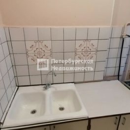 Продажа 2-комн квартиры на вторичном рынке Железнодорожный пер,  д. 12