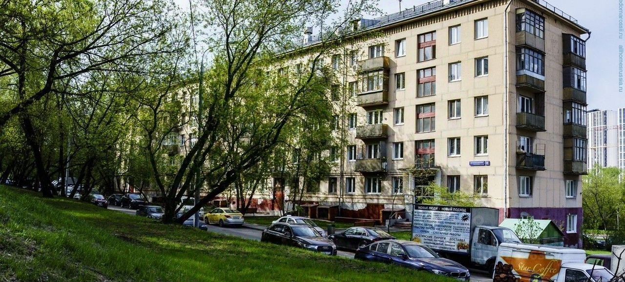 Продажа 2-комн квартиры на вторичном рынке Шелепихинская набережная, 26