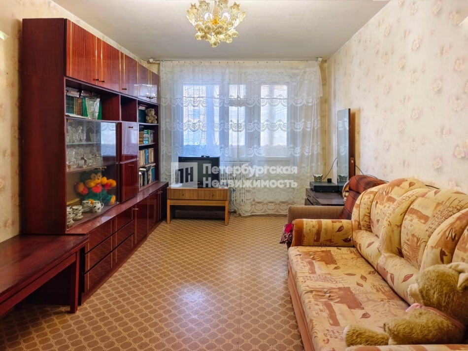 Продажа 3-комн квартиры на вторичном рынке поселок Торковичи, поселок Торковичи, ул Железнодорожная 1-я, д 5а