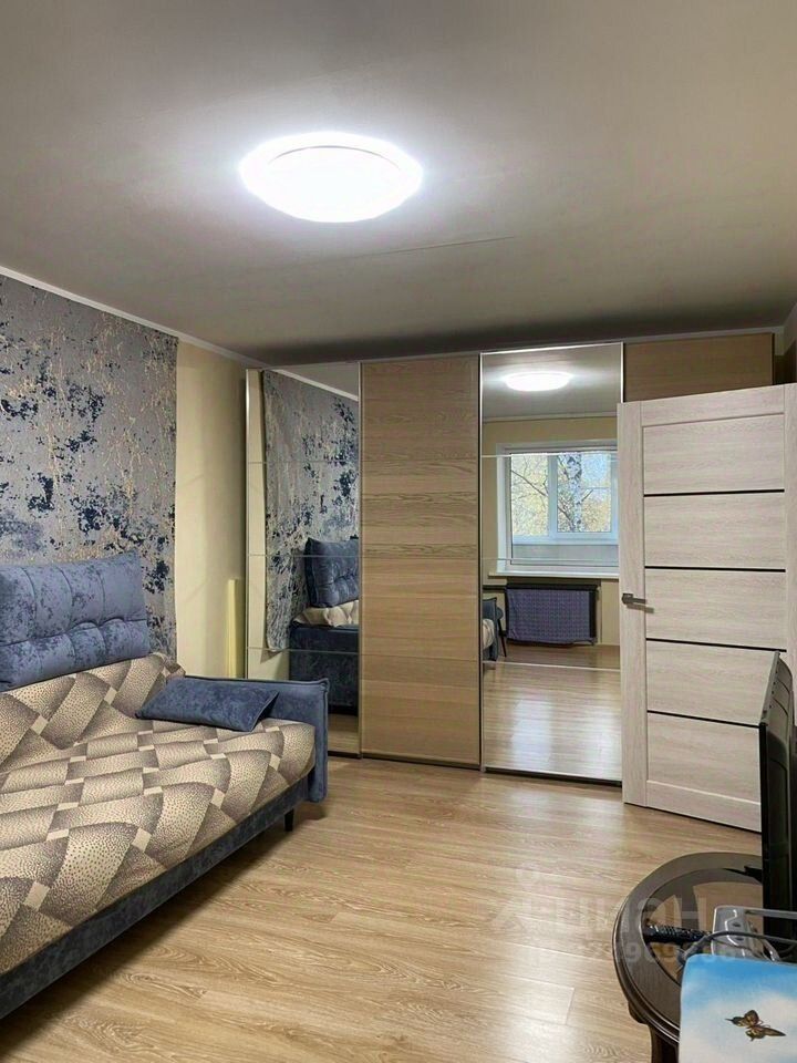 Продажа 2-комн квартиры на вторичном рынке Ступино, улица Службина, 20