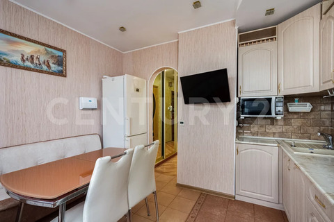 Продажа 3-комн квартиры на вторичном рынке Реутов, ул. Южная,  д. 15