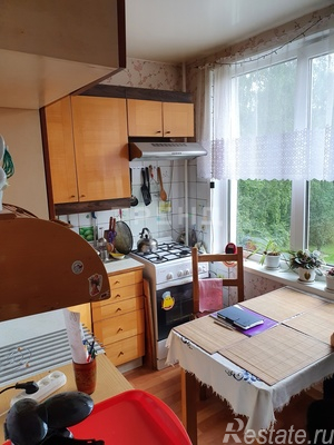 Продажа 3-комн квартиры на вторичном рынке Петра Смородина ул,  д. 4