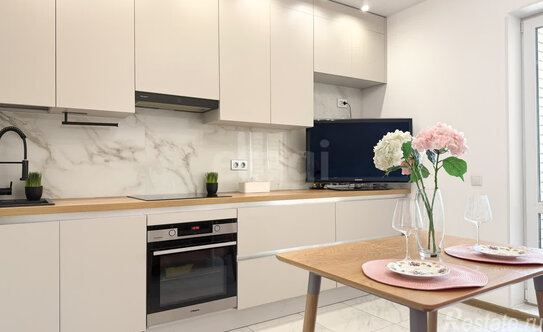 Продажа 1-комн квартиры на вторичном рынке Плесецкая ул,  д. 4