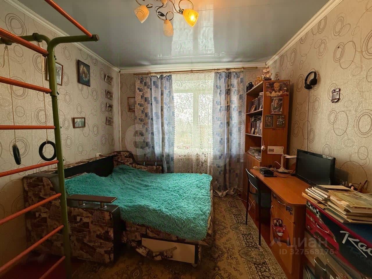 Продажа 3-комн квартиры на вторичном рынке с. Старая Ладога, улица Советская, 19