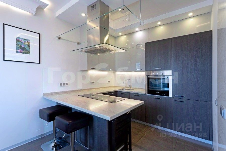 Продажа 3-комн квартиры на вторичном рынке Химки, улица Лавочкина, 25