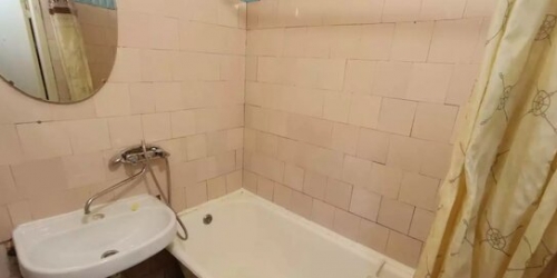 2-комн квартира улица Брянцева,  д. 14