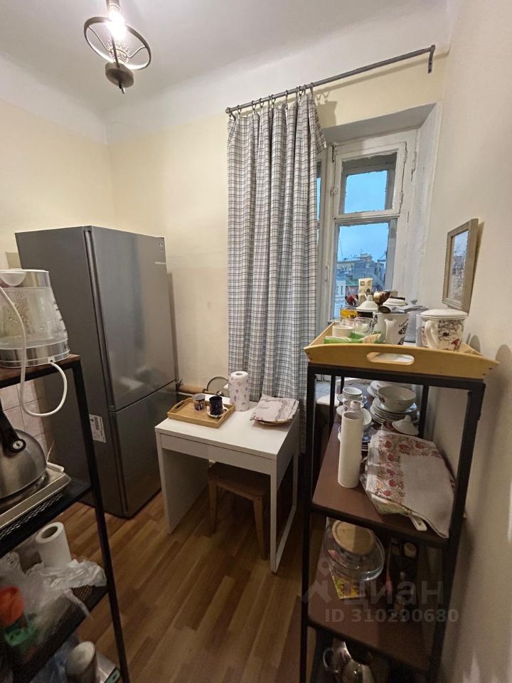 Продажа 2-комн квартиры на вторичном рынке Нижний Кисловский переулок, 8/2С2