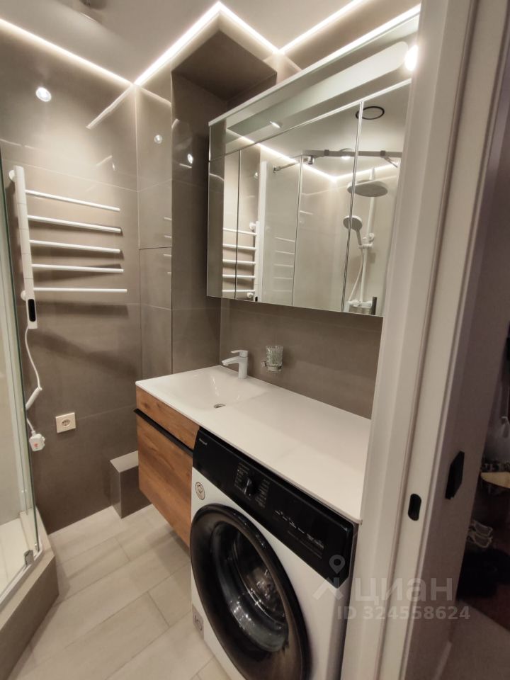 Продажа 2-комн квартиры на вторичном рынке улица Малышева,  д. 3