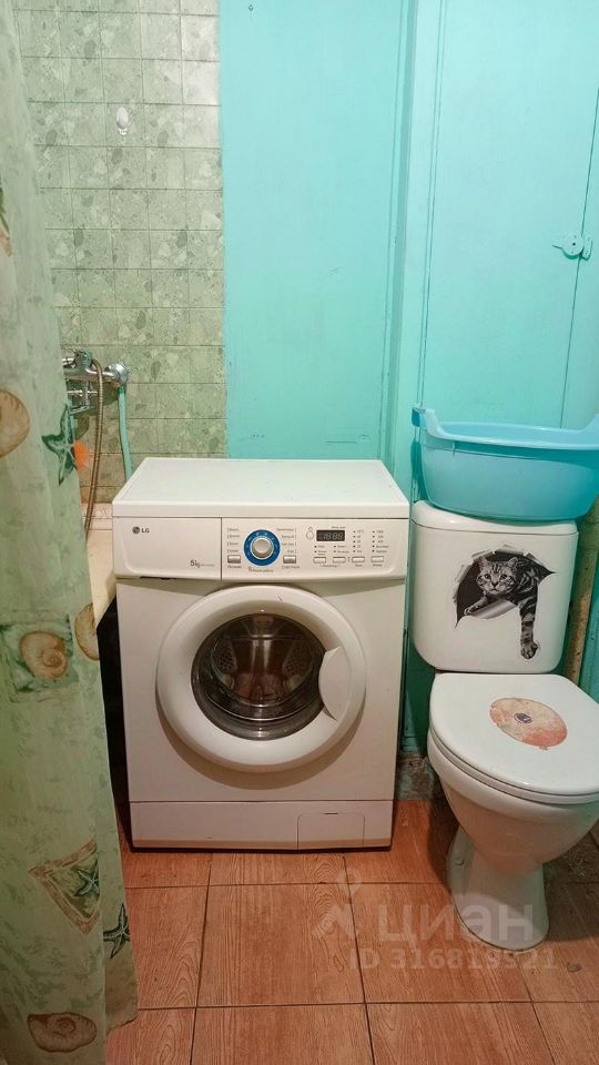 Продажа 1-комн квартиры на вторичном рынке Колпино, Заводской проспект, 42