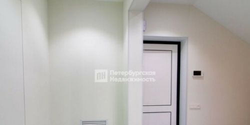 6-комн квартира Большевиков пр-кт,  д. 7,  к. 3