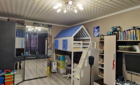 Продажа 1-комн квартиры на вторичном рынке Святоозёрская улица,  д. 18