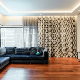 Продажа 3-комн квартиры на вторичном рынке Мосфильмовская улица,  д. 1А