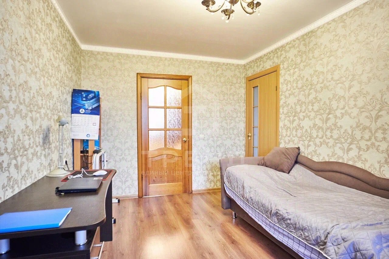 Продажа 5-комн квартиры на вторичном рынке улица Академика Константинова, 8к2