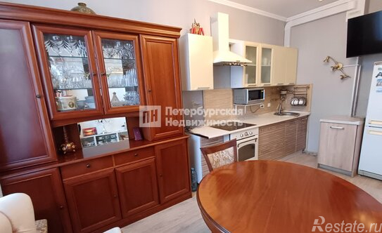 Продажа 1-комн квартиры на вторичном рынке Сертолово г, Тихвинская (Сертолово-2 мкр) ул,  д. 6 к1