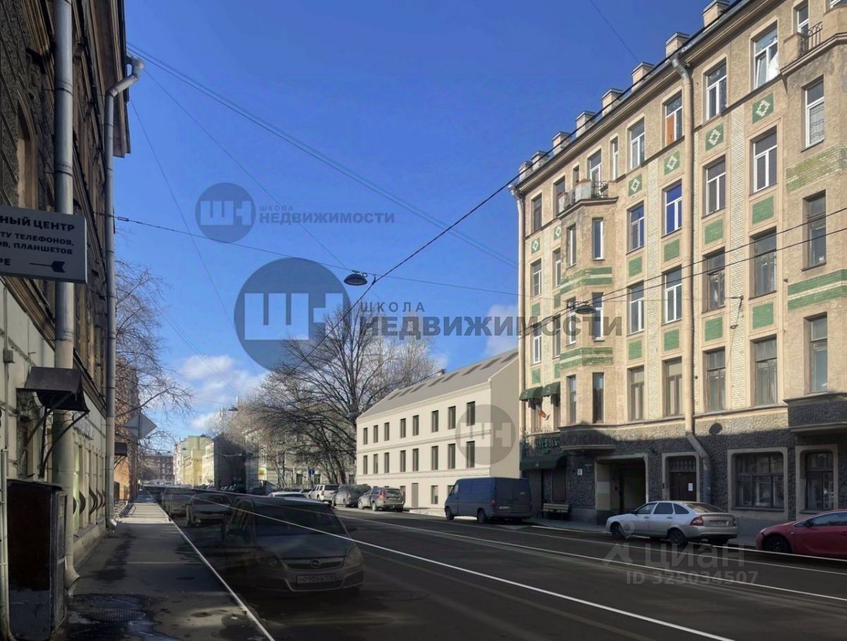 Продажа 3-комн квартиры на вторичном рынке Пионерская улица, 13