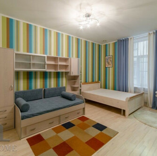 5-комн квартира Каменноостровский пр-кт,  д. 54/31