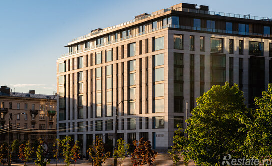 Продажа 2-комн квартиры на вторичном рынке наб Адмирала Лазарева,  д. 22