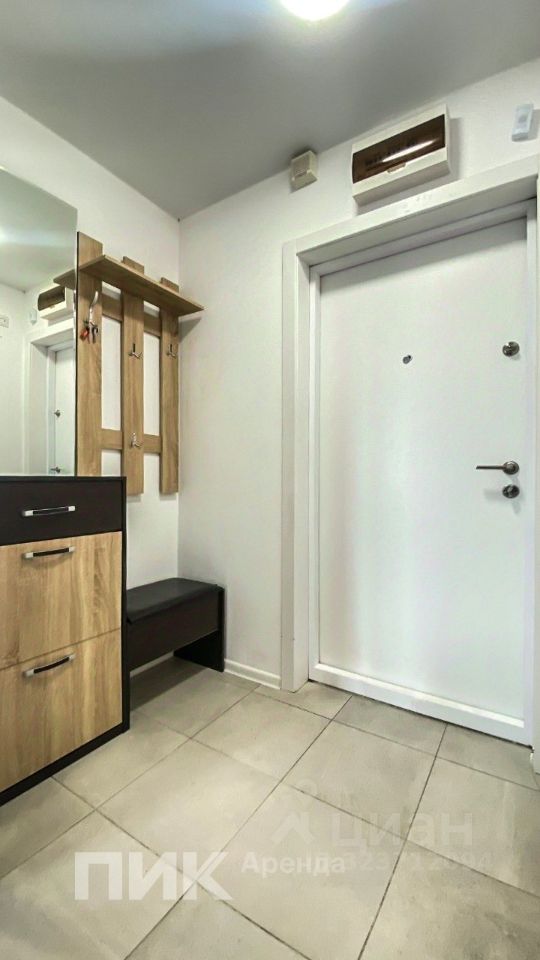 Аренда 1-комн квартиры на вторичном рынке Ильменский проезд, 17к3