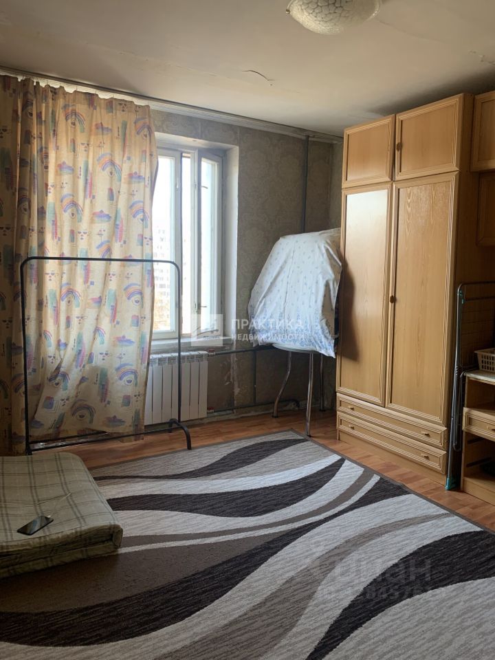 Продажа 3-комн квартиры на вторичном рынке Ленская улица, 8К2