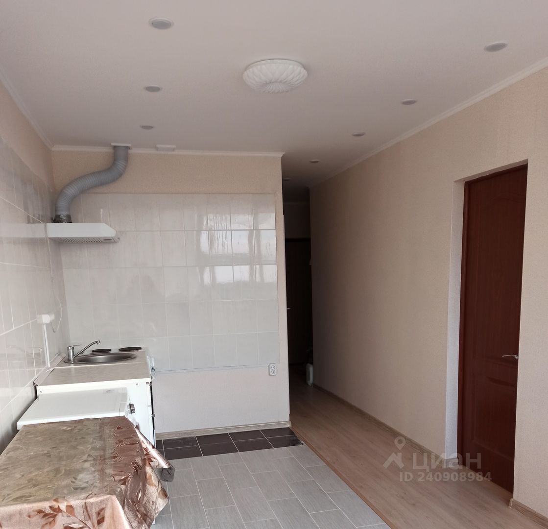 Аренда 1-комн квартиры на вторичном рынке д. Глухово, улица Рублевское Предместье, 30