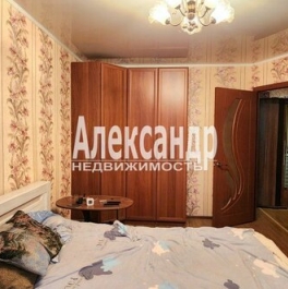 Продажа 2-комн квартиры на вторичном рынке Кириши, ул Мира,  д. 18